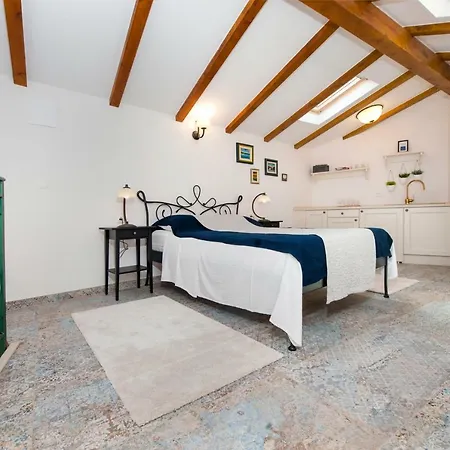 S. Benedetto 3* Rovinj